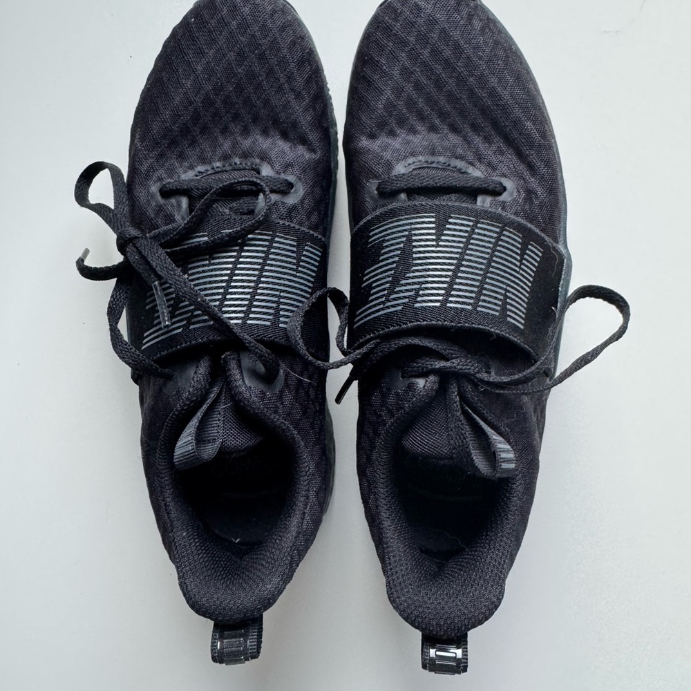 Nike Black Sneakers BRAND NEW Women 5.5